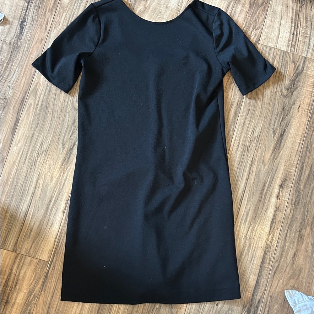 GAP Black Short-Sleeve Midi Sheath Dress